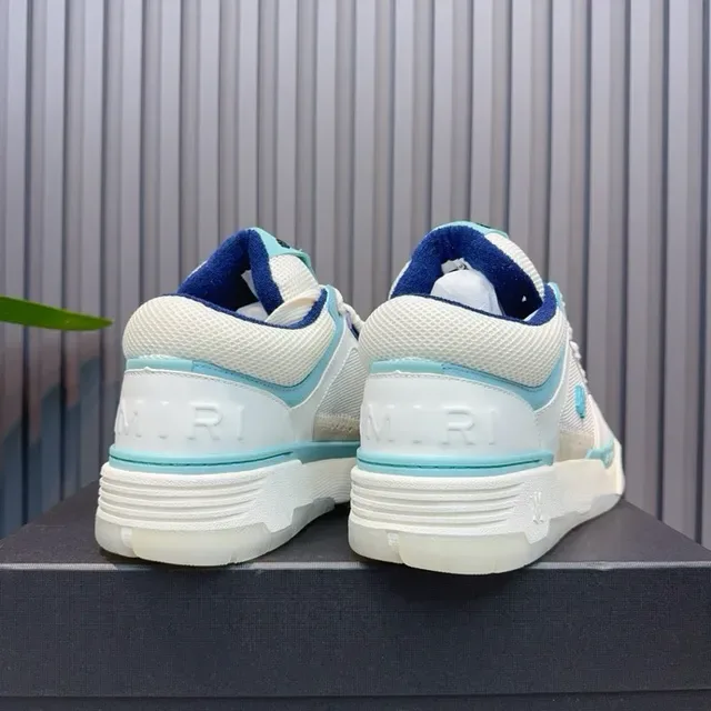 Amiri MA Court Blanc Bleu clair Bleu marine Sneakers lifestyle 5