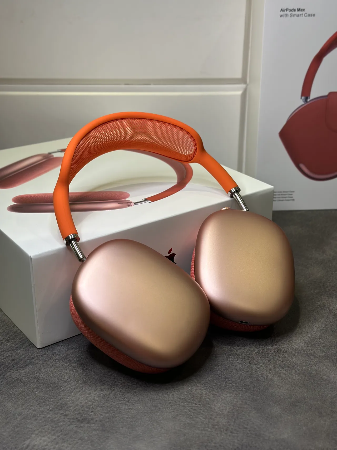 Apple AirPods Max Orange Over-ear Headphones 19