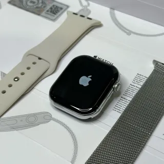 Apple Silver Beige Flat-Edged Stainless Steel Case Black Display Sports Watch
