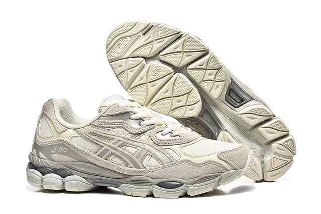 ASICS بيج وجري لايريد سنثيتك كيج مش أبير تشانكي سنيكرز 4