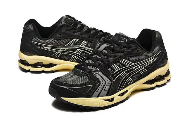 ASICS Preto Bege Superior de Malha e Sintético Solado Médio Creme Tênis de Corrida 3