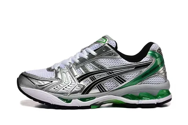 ASICS Gel-Kayano حذاء جري باللون الفضي والأخضر 2