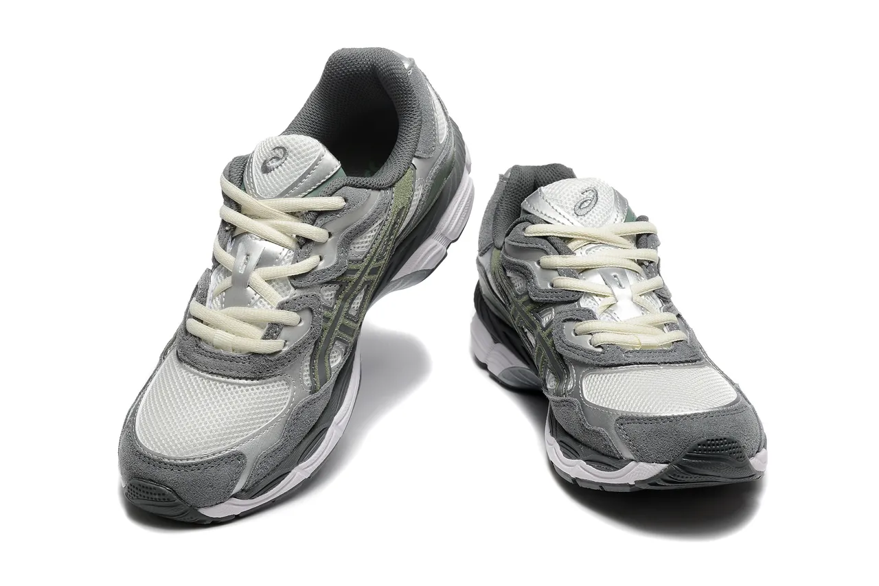 ASICS Cinza Verde Camadas Sintéticas Sobreposições Dedo de Malha Tênis de Corrida 2