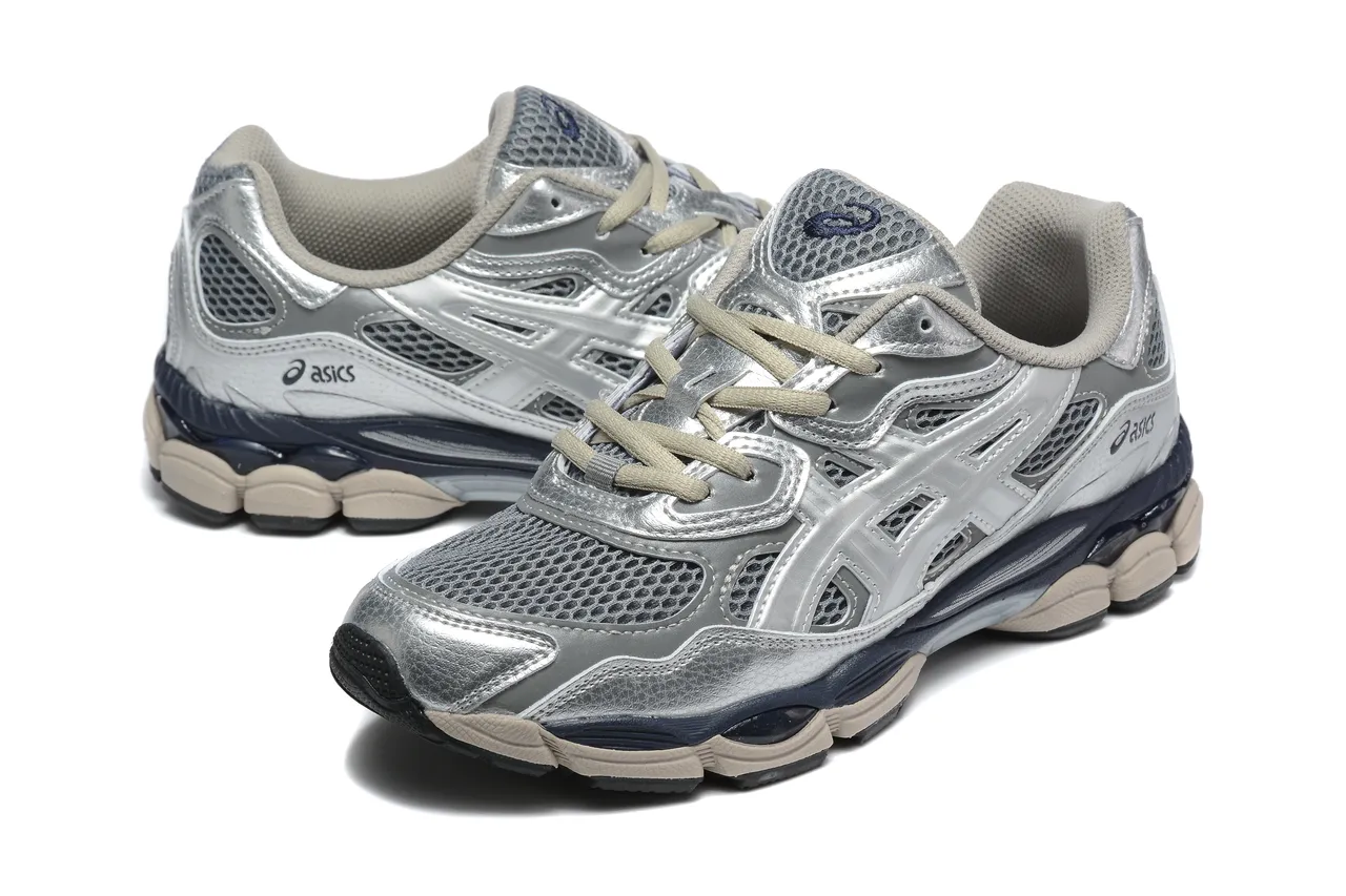 ASICS فضي بحري معدني جلد صناعي أزرق لمسة وسيطة أحذية جري 2