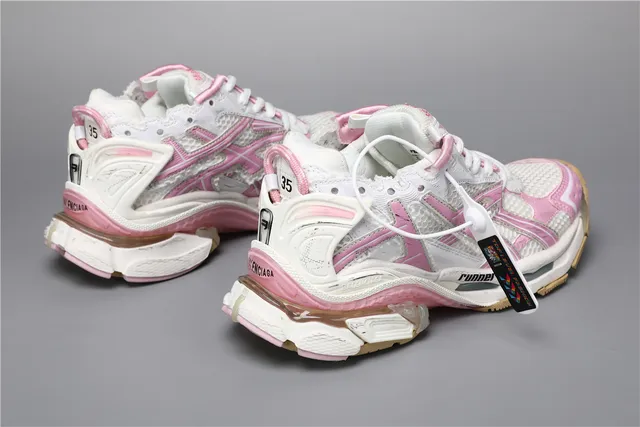 ASICS Chaussures Chunky Blancs et Roses avec Construction de Semelle Intermédiaire en Maille et Couche Synthétique 3