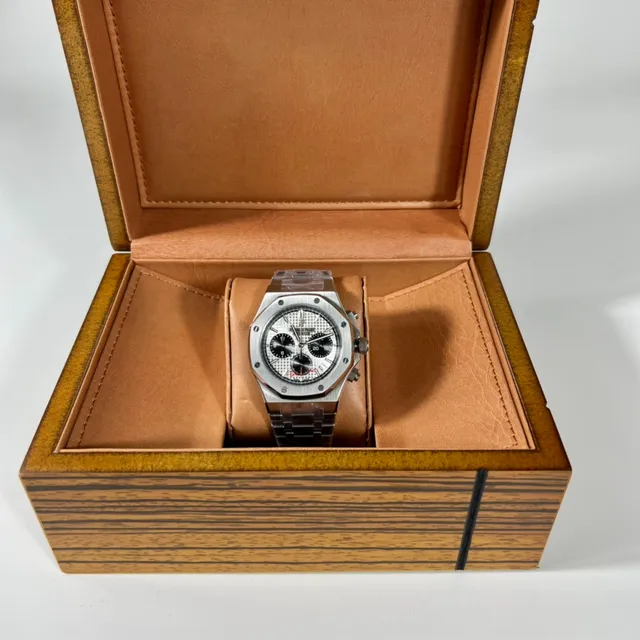 Audemars Piguet Royal Oak Offshore Chronograph Silver Checkered Dial Mechanical Watch 6