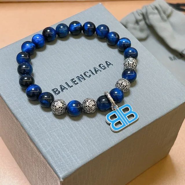 Balenciaga BB Beads سوارة تعويذة مينا باللون الأزرق والفضي 6