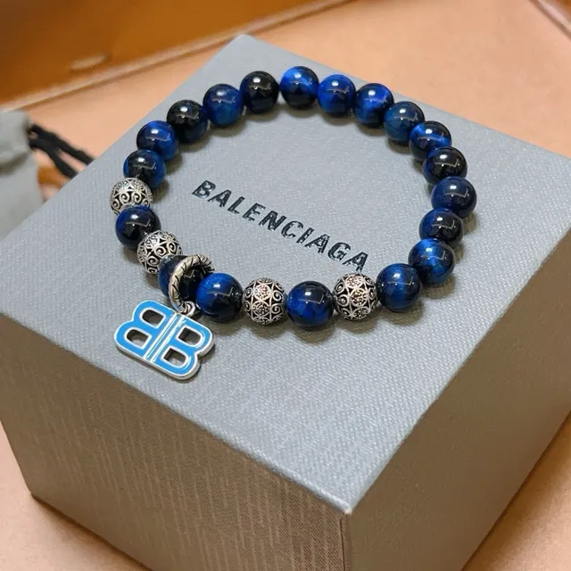 Balenciaga BB Beads سوارة تعويذة مينا باللون الأزرق والفضي 9