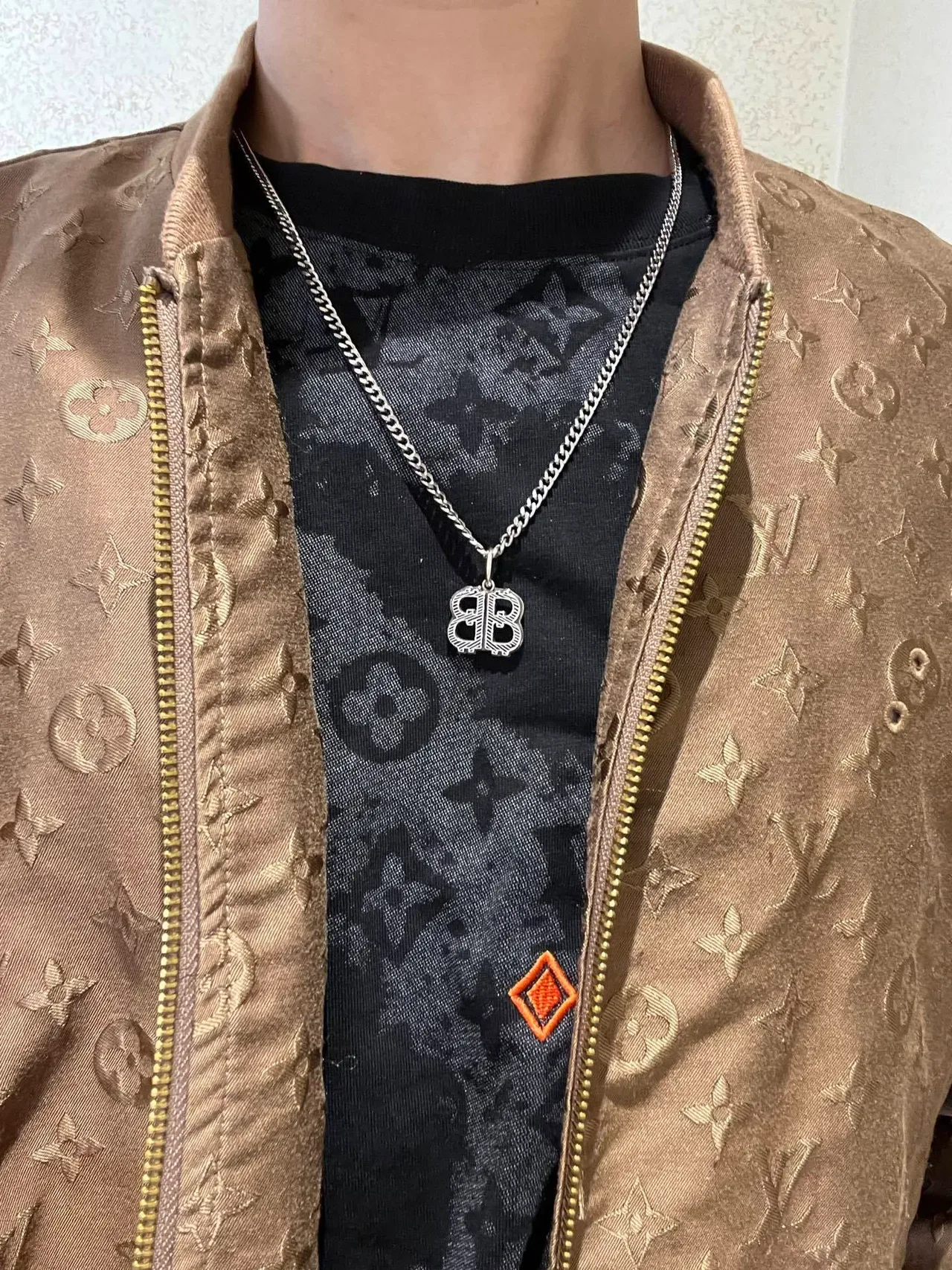 بالنسياغا BB Interlocking Logo سلسلة فضية 2