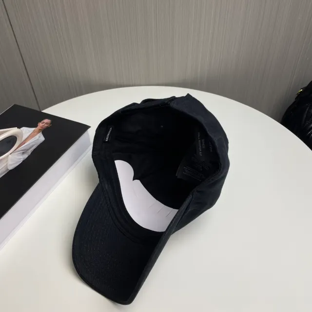 Balenciaga Logo Cap أسود أبيض بناء ستة ألواح مطرزة قبعة بيسبول 8