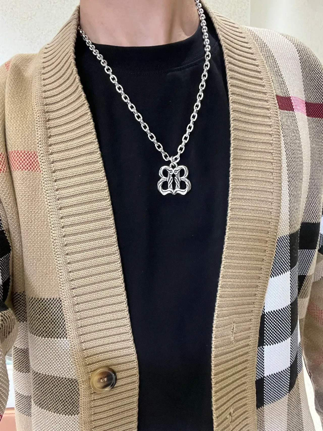 Balenciaga Pendentif Floral Sculptural en Argent 8