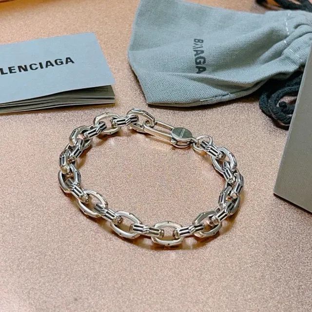 Balenciaga Pulseira Corrente Grossa com Links Prata Metal Polido 4