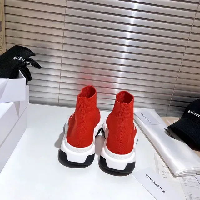 Balenciaga Speed Trainer rouge blanc noir sneakers lifestyle 4