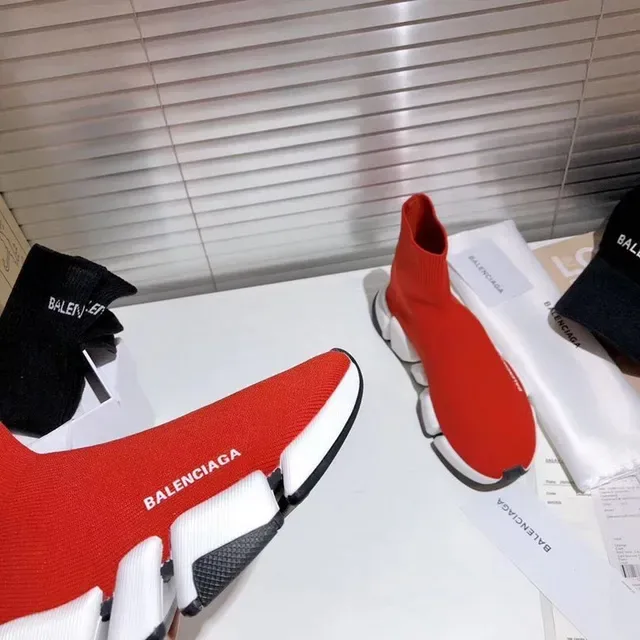 Balenciaga Speed Trainer rouge blanc noir sneakers lifestyle 6