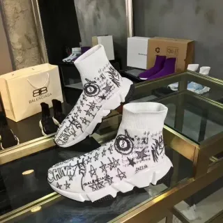 Balenciaga Speed Trainer সাদা গ্রাফিটি-প্রিন্ট লেসহীন লাইফস্টাইল স্নিকার