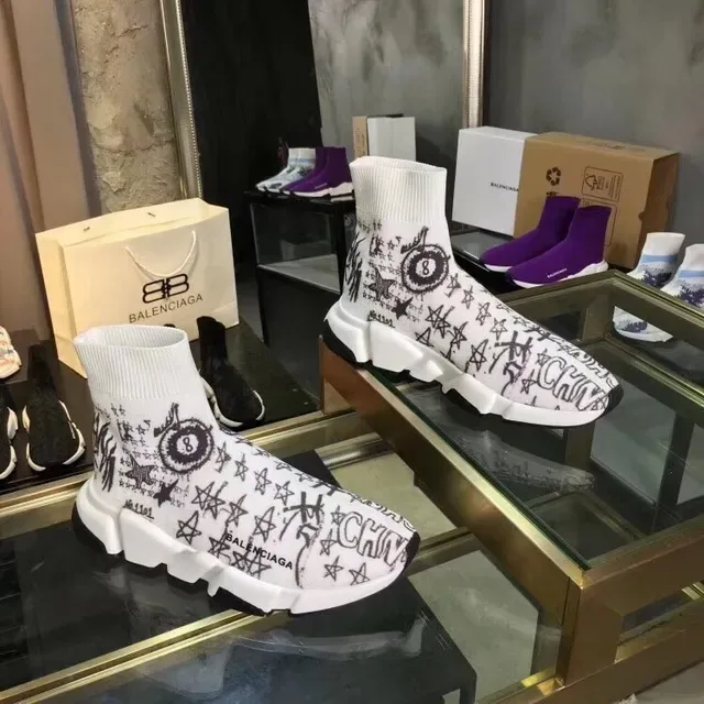 Balenciaga Speed Trainer أحذية رياضية بيضاء Graffiti-Print بدون أحزمة 2