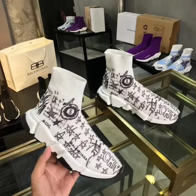 Balenciaga Speed Trainer أحذية رياضية بيضاء Graffiti-Print بدون أحزمة 4