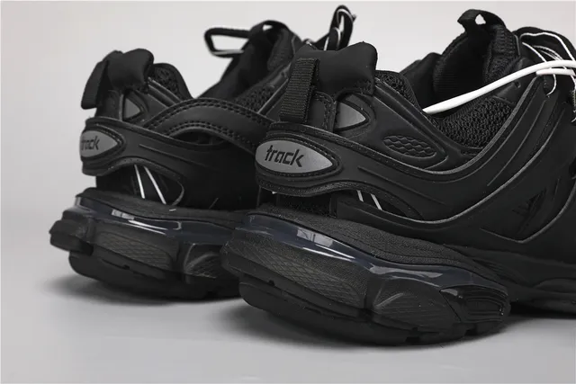 Balenciaga Track Sneaker Chaussures noires à semelle épaisse 2