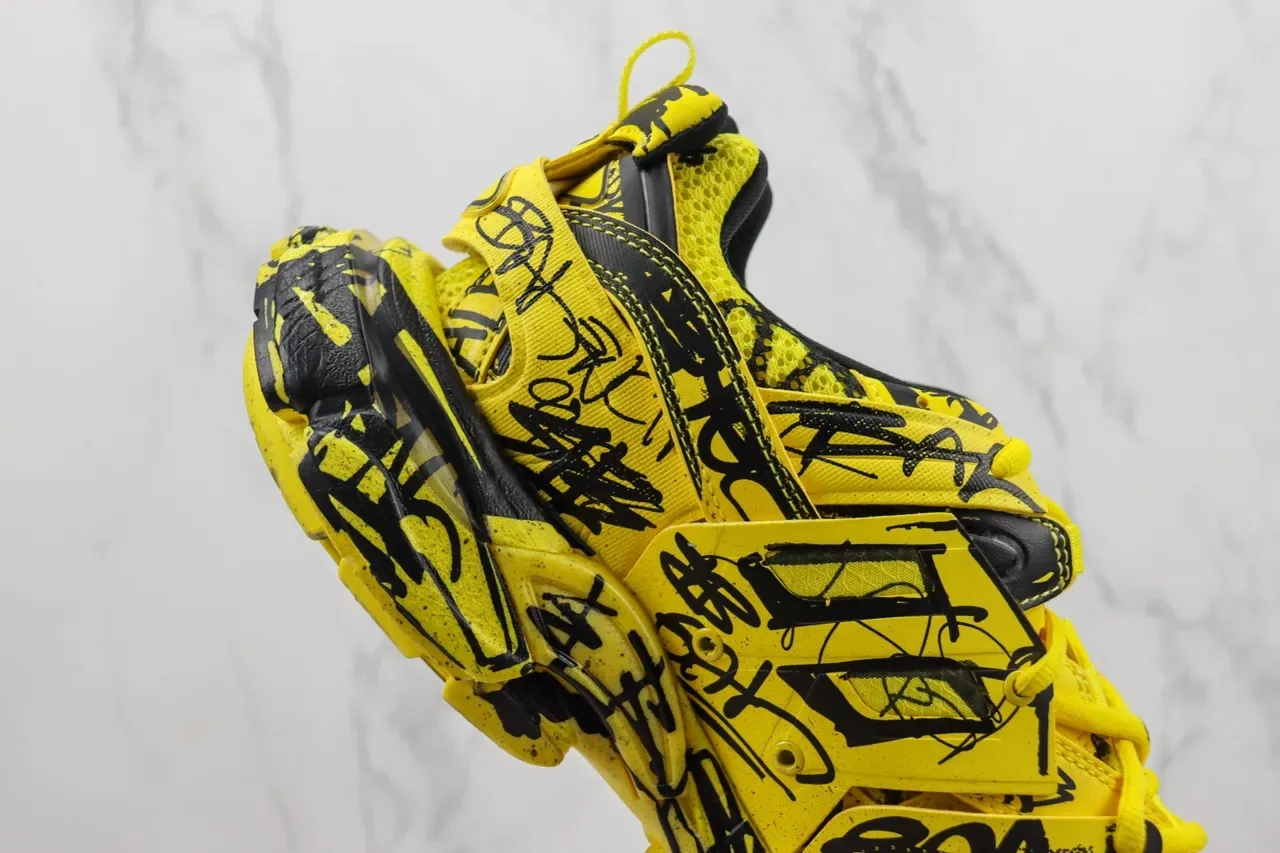 Balenciaga Track Trainer Jaune Noir Graffiti Print Chunky Sneakers 5