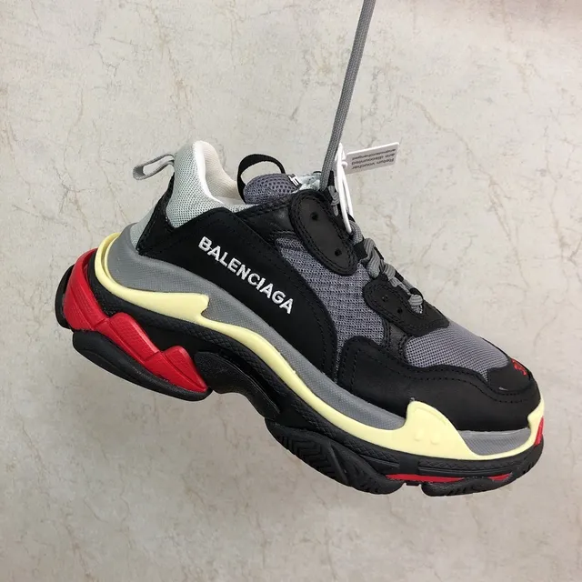 Balenciaga Triple S Noir Gris Rouge Crème Sneakers Chunky 5