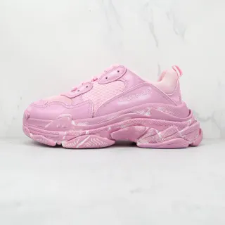سينيكرز Balenciaga Triple S وردي كبير الحوض