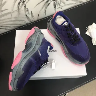 Balenciaga Triple S حذاء رياضي بنفسجي رمادي وردي سميك
