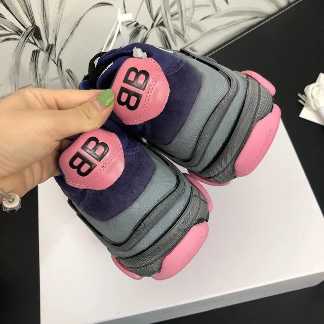 Balenciaga Triple S chaussures chunky violet gris rose 4