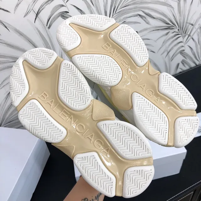 Balenciaga Triple S حذاء رياضي سميك أبيض رمادي أصفر 3
