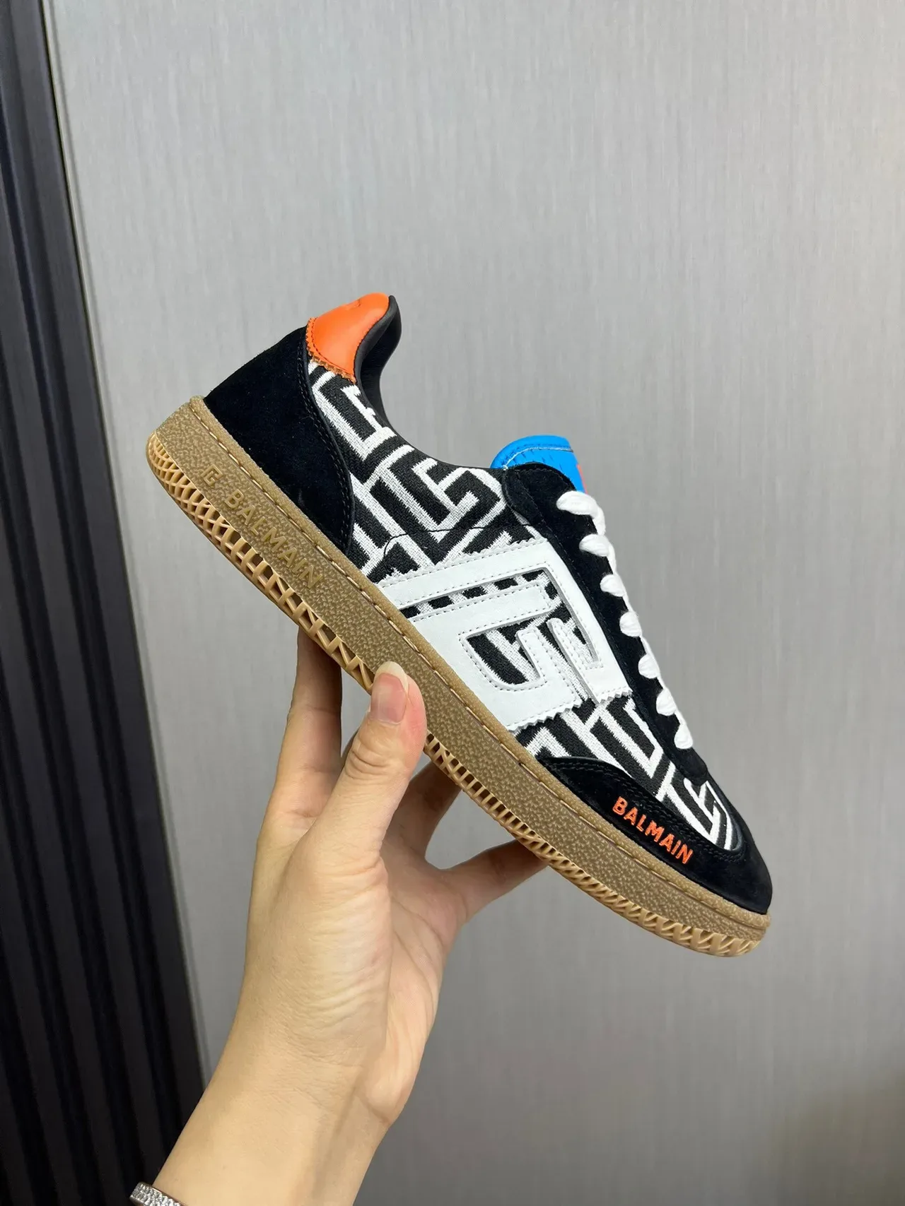 Balmain B-Court Monogram Noir Blanc Orange Gomme Lifestyle Sneakers 5