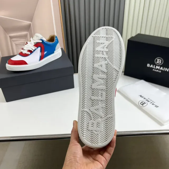 Balmain White Red Color-Blocked Glossy Patent Panels Lifestyle Sneakers 2