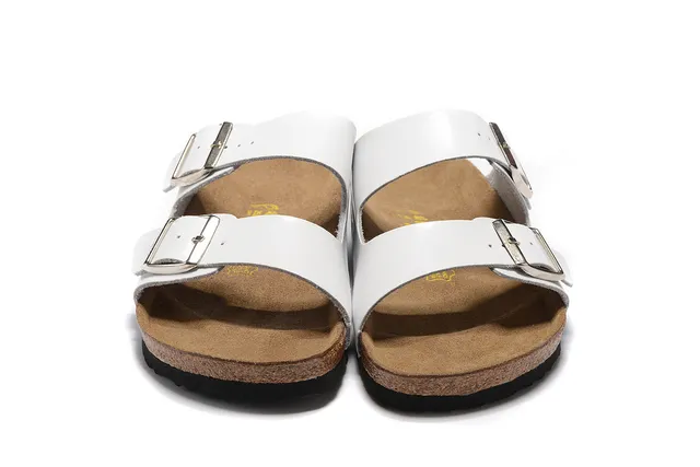 Birkenstock Arizona sandales casual blanches à double bride 3