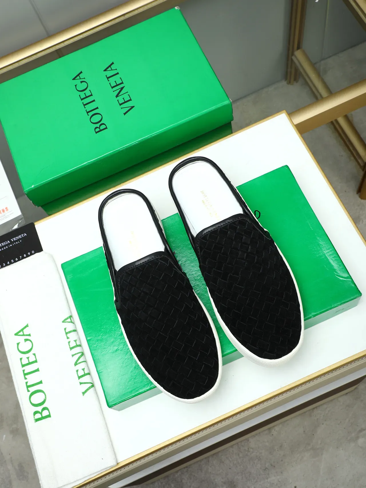 Bottega Veneta Noir Blanc Intrecciato Tissé Daim Slip-On Mule Loafer 2