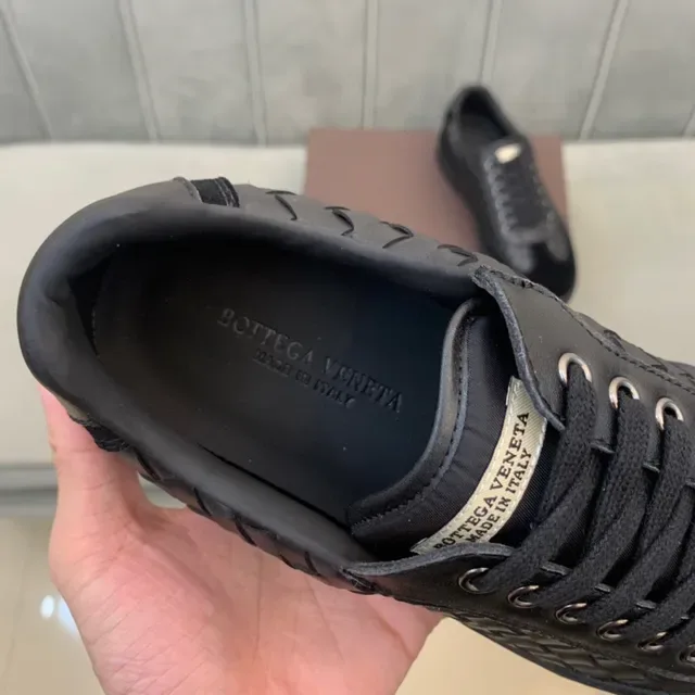 Bottega Veneta Cassette Black Intrecciato Woven Leather Lifestyle Sneakers 4