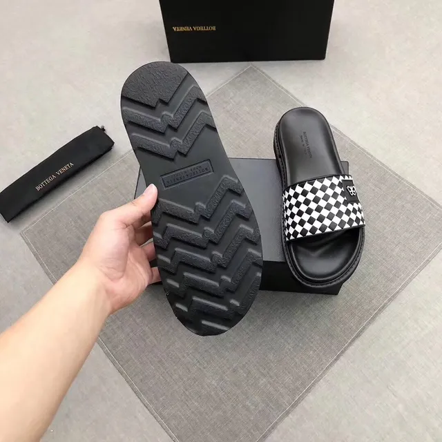 Bottega Veneta Cassette Checkerboard Sandalias de plataforma 4