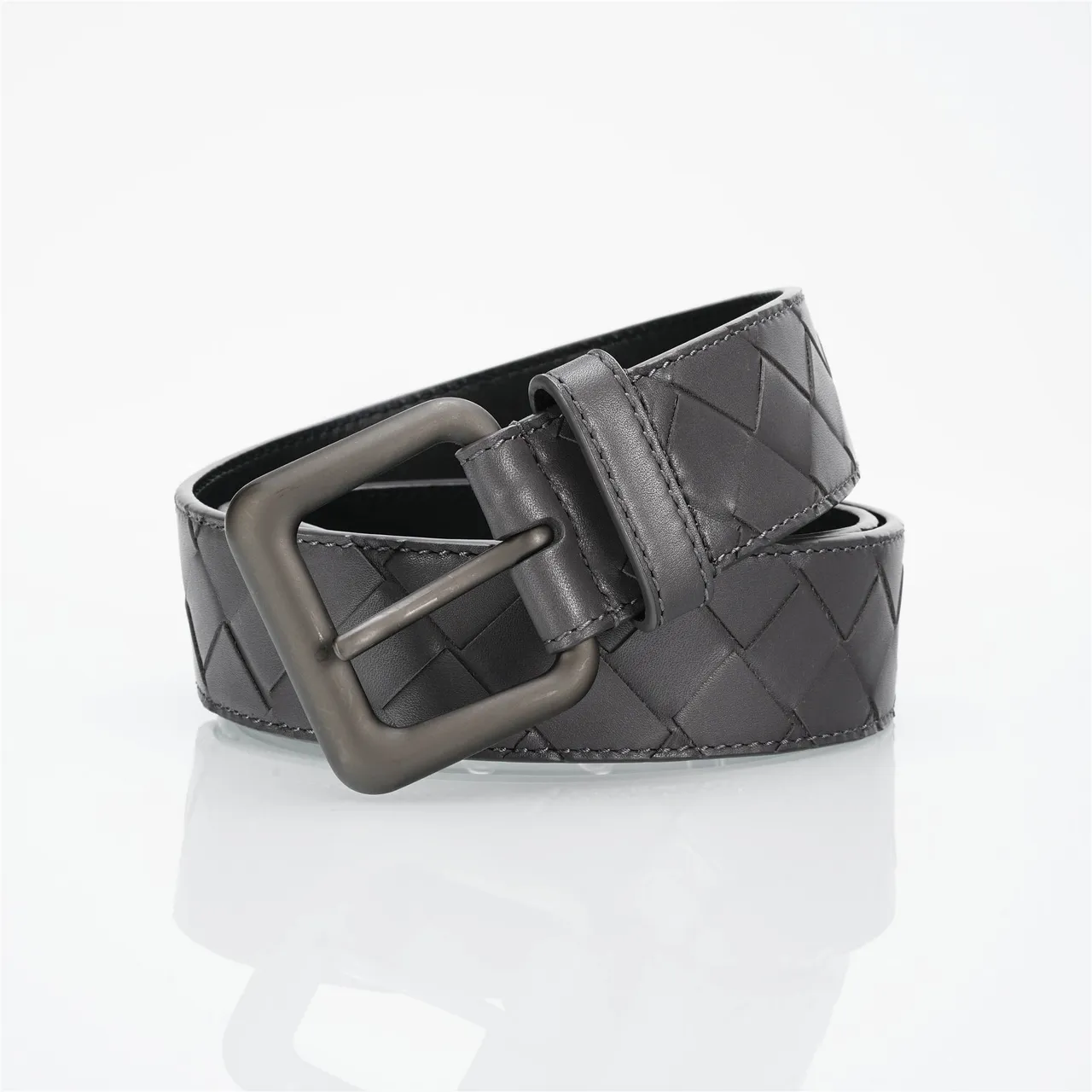 Bottega Veneta Cassette Intrecciato Ceinture en cuir gris 4
