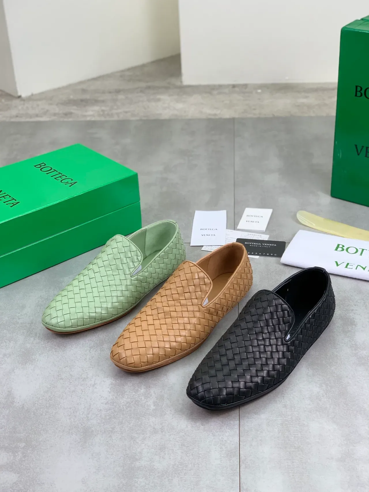 Bottega Veneta Green Beige Woven Intrecciato Leather Slip-On Loafer 2