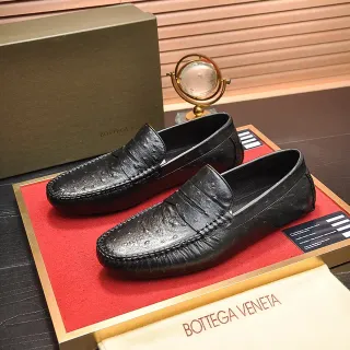 Bottega Veneta Penny Loafer 黑色纹理皮革一脚蹬乐福鞋