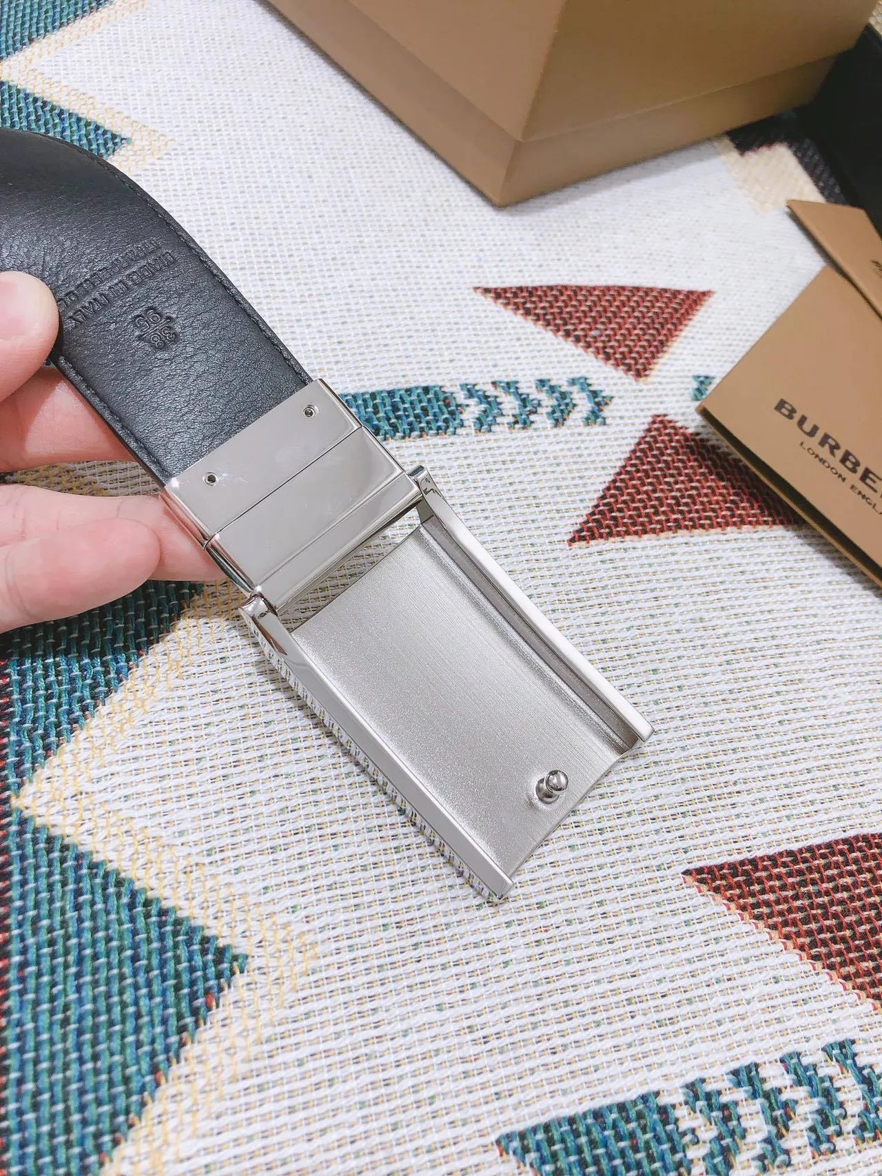 Burberry Beige Black Classic Check Pattern Polished Rectangular Buckle Leather Belt 5
