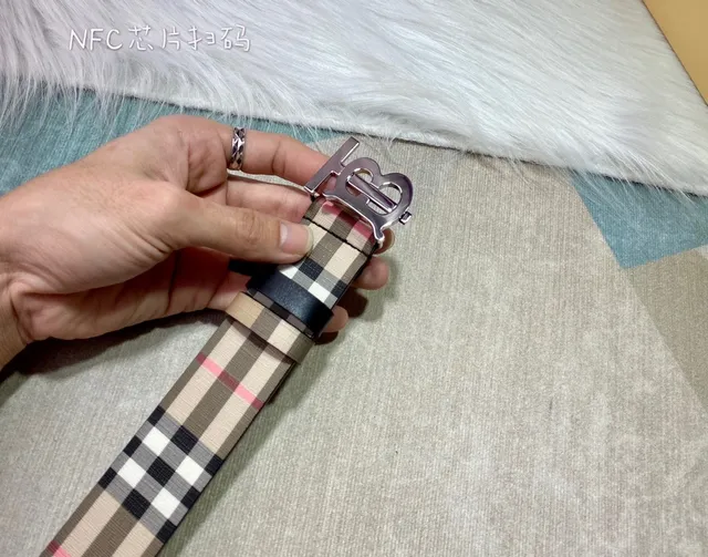 Burberry Beige Black Reversible Woven Vintage Check Pattern Canvas Belt 2