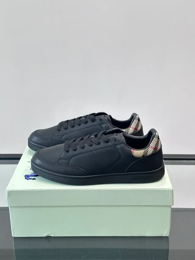 Burberry Chaussures Lifestyle Noir et Beige en Cuir avec Tab de Talon House Check 5