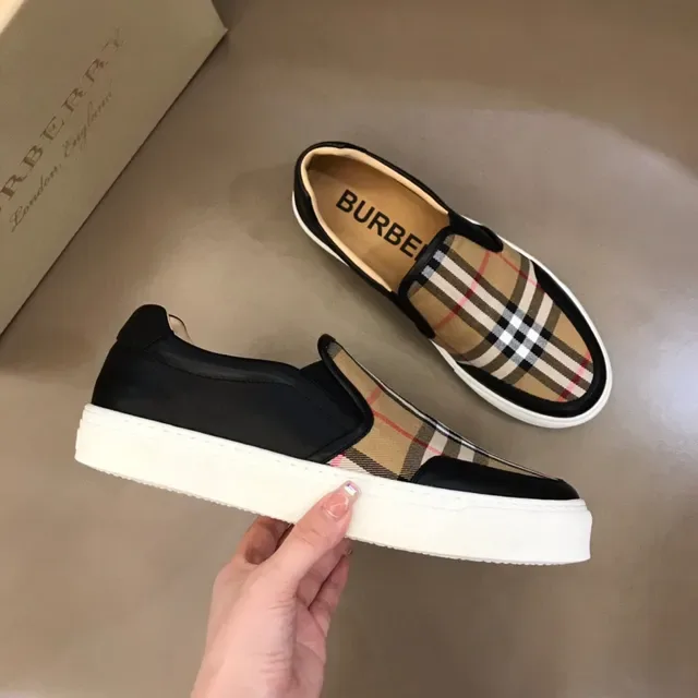 Burberry أسود متعدد الألوان Slip-On كعب المنصة أحذية رياضية نمط حياة 6