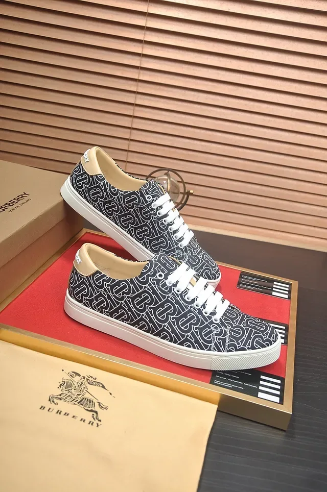 Burberry Black White Monogram-Print Upper Low-Top Silhouette Lifestyle Sneakers 3