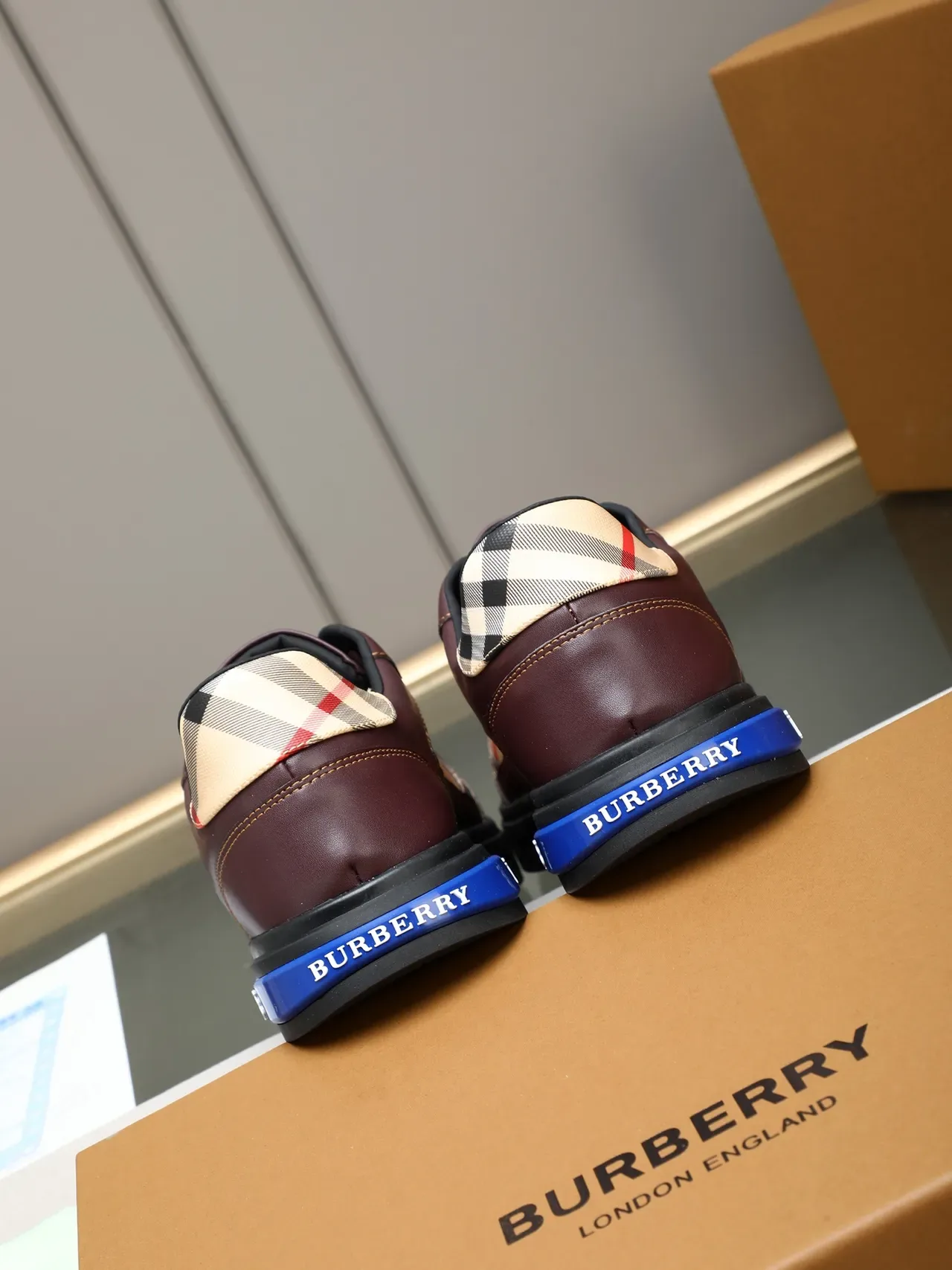 Burberry Brown Beige Leather Upper Check-Pattern Panel Lifestyle Sneakers 4