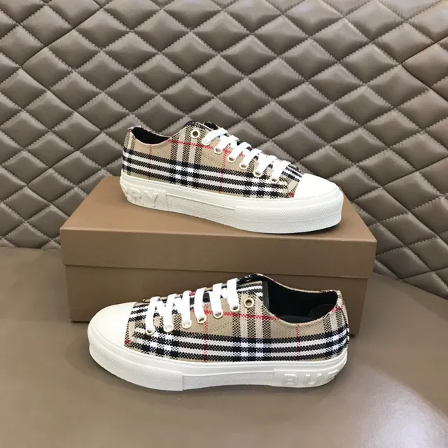 Burberry Check Pattern Low-Top Platform Lifestyle Sneakers 7