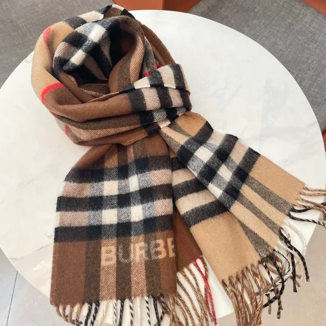 Burberry Classic Check وشاح بني بيج أسود أبيض الكشمير 5