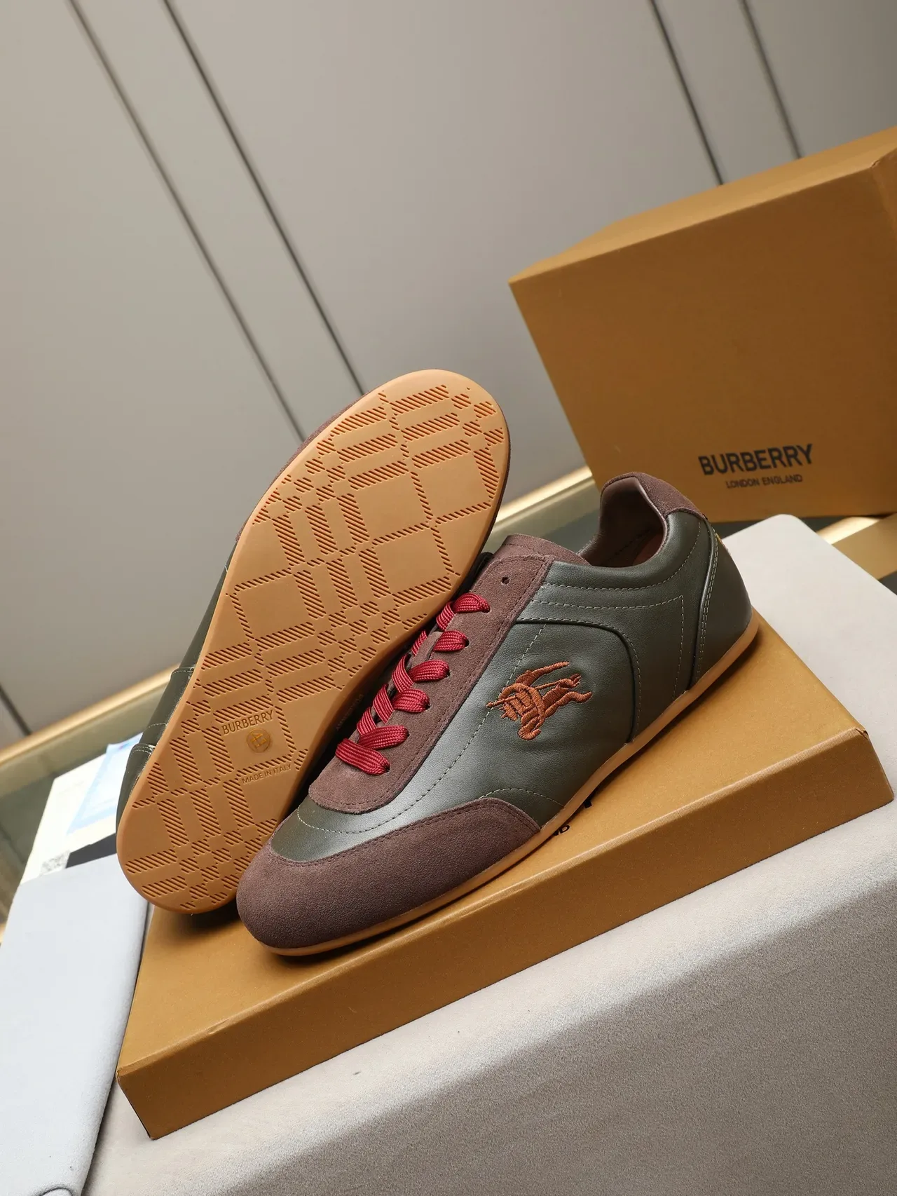 Burberry Green Brown Mixed-Material Upper Embroidered Equestrian Knight Lifestyle Sneakers 4