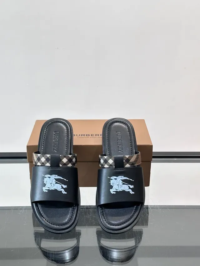 Burberry Knight Slide White Black Single-Strap Equestrian Logo Slippers 8