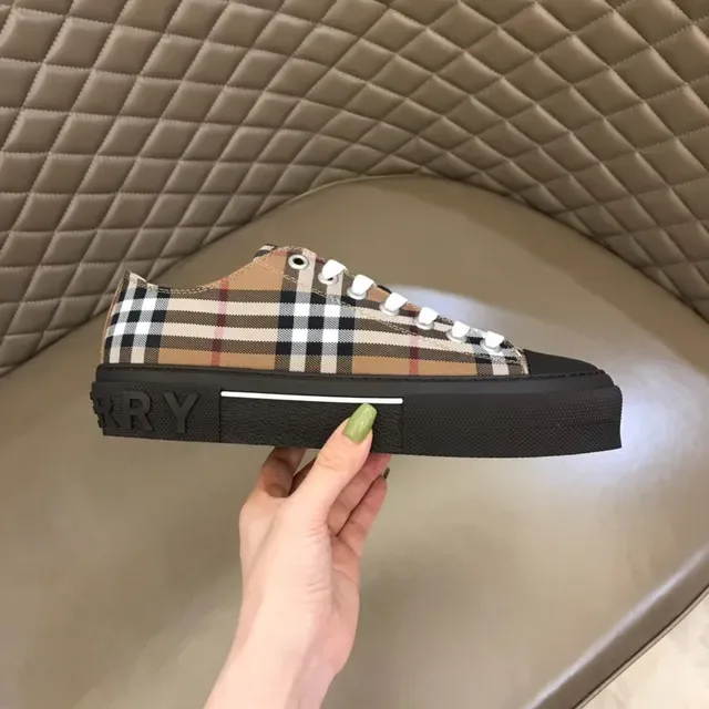 Burberry Knight Vintage Check Sneakers Plateforme Lifestyle 5