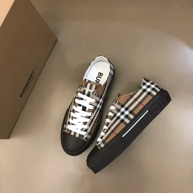 Burberry Knight Vintage Check Sneakers Plateforme Lifestyle 8