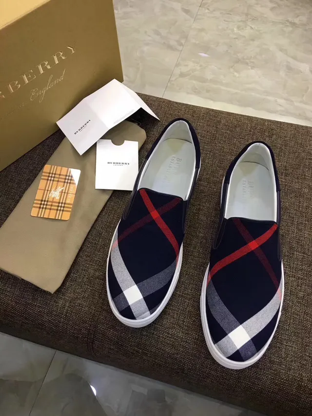 Burberry Navy multicolore slip-on à carreaux loafer 2